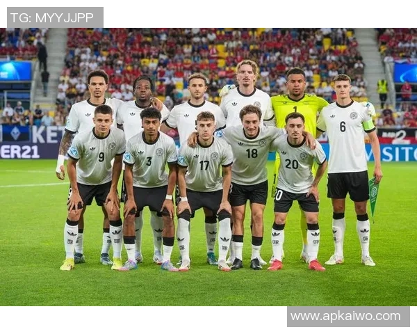 足球明星出场顺序揭秘精彩瞬间回顾与分析